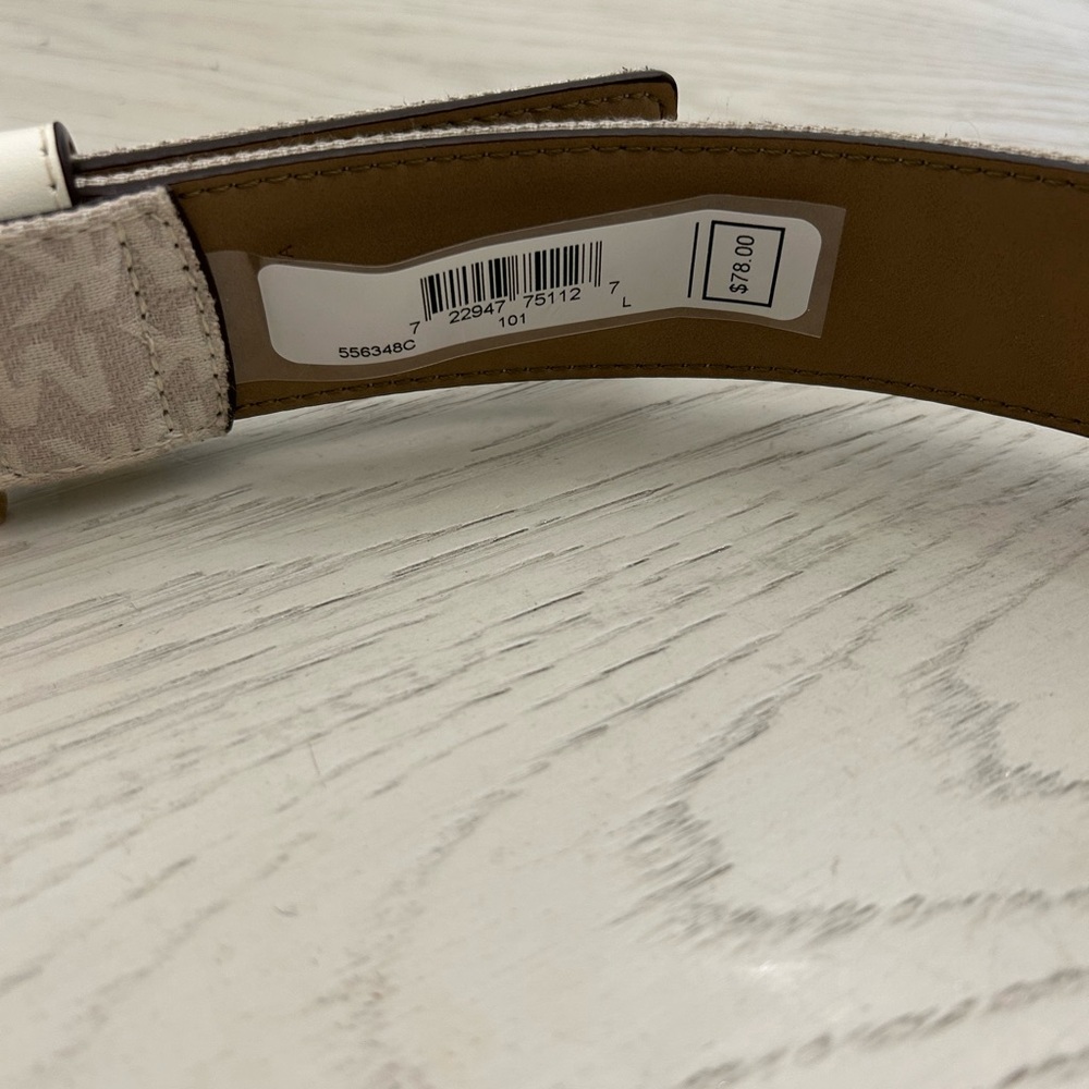 Michael Kors Cream and Gold Designer Belt - Picture 3 of 5